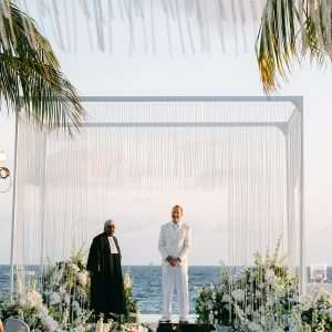 Thalassa & Hans